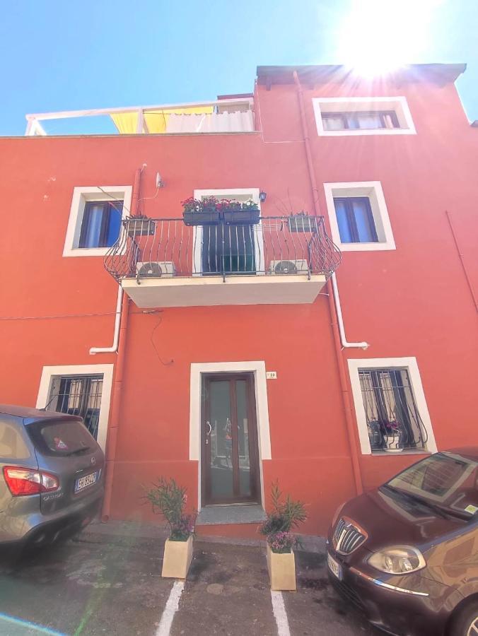 Apartamento Domus Rubra Castelsardo Exterior foto