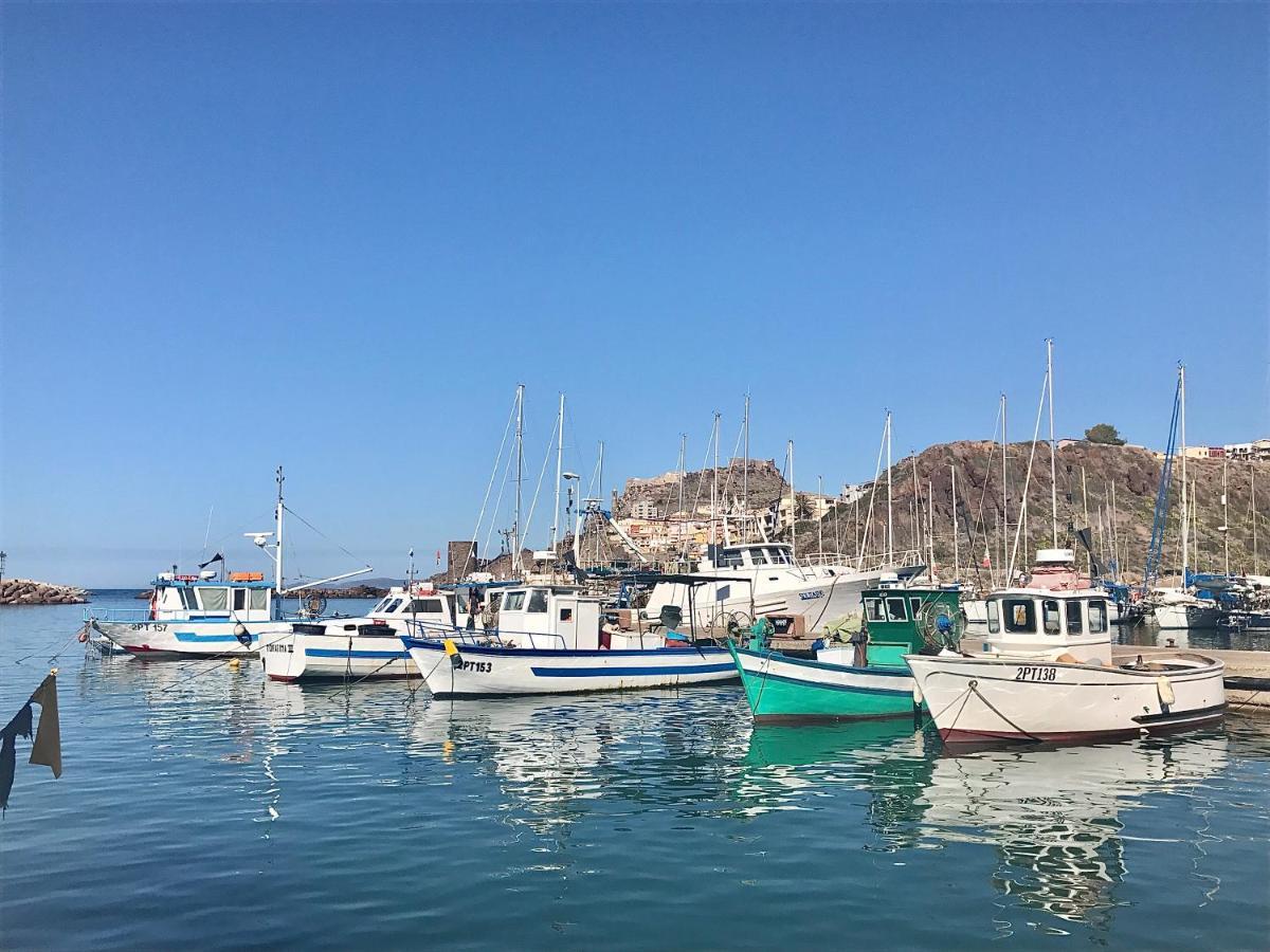 Apartamento Domus Rubra Castelsardo Exterior foto