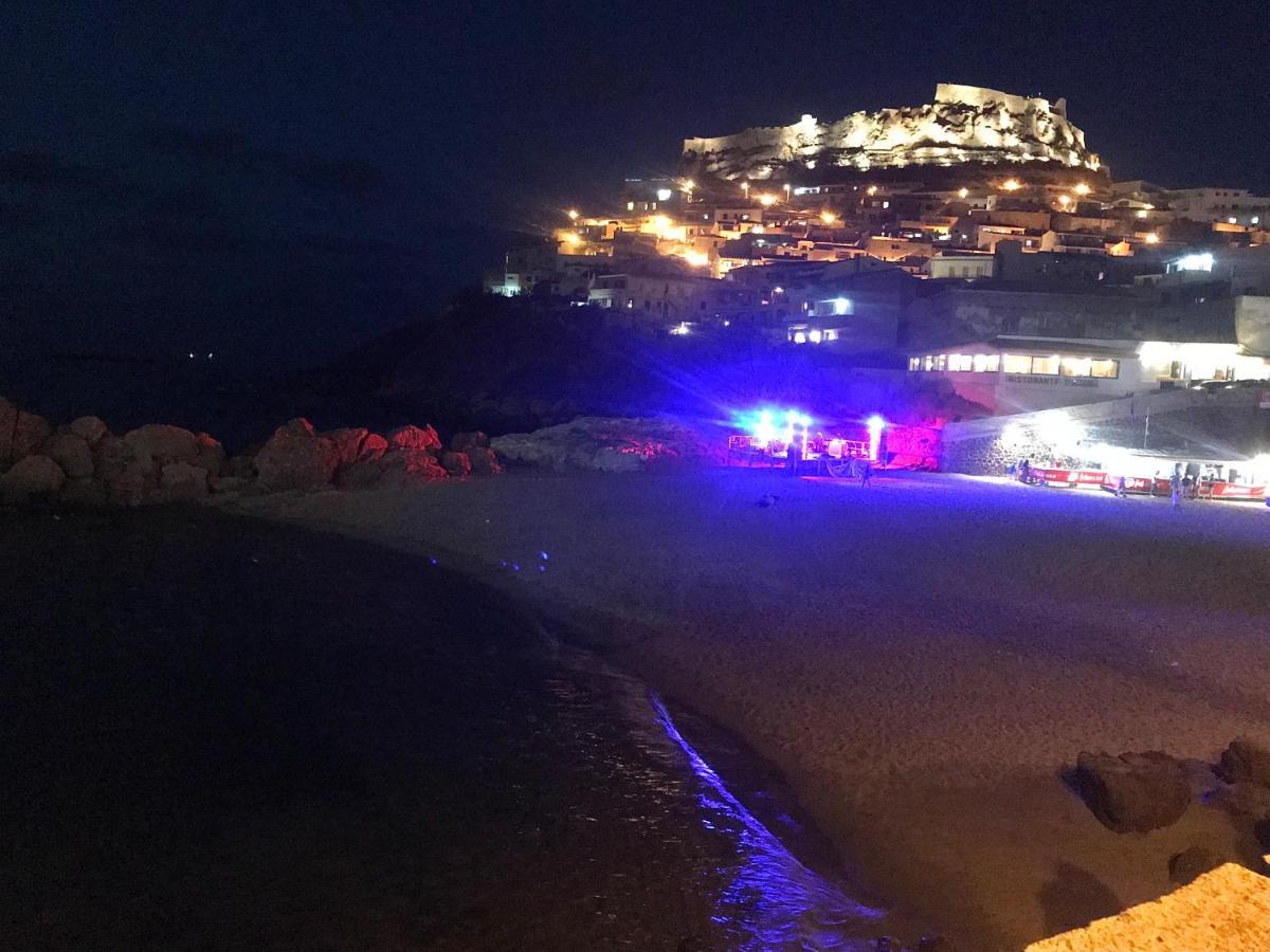 Apartamento Domus Rubra Castelsardo Exterior foto